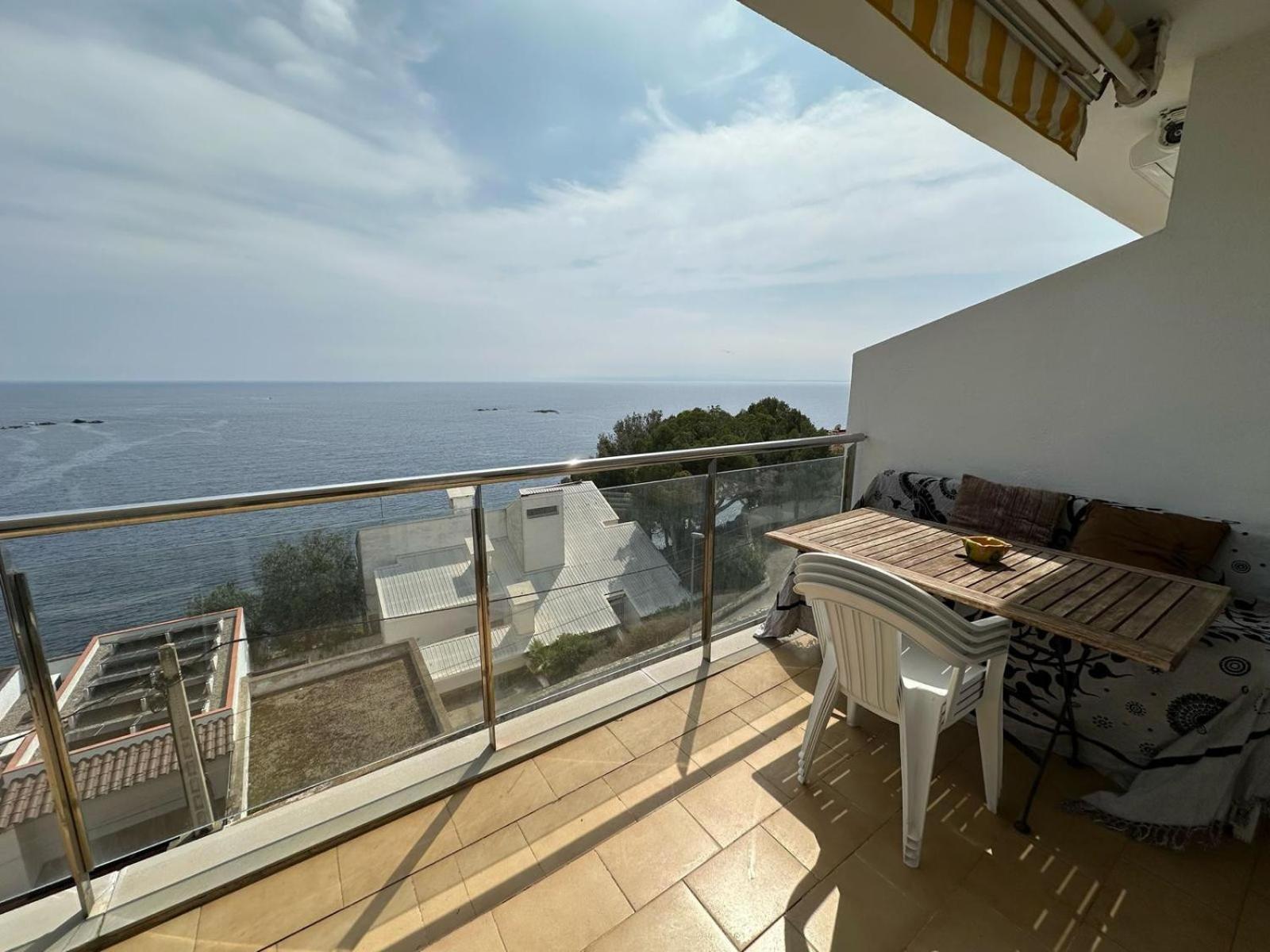 Apartamento Vista Mar Y Parking En Roses Av-27 Kültér fotó